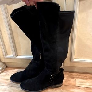 Beautiful Vince Camuto over-the-knee black suede boots💗